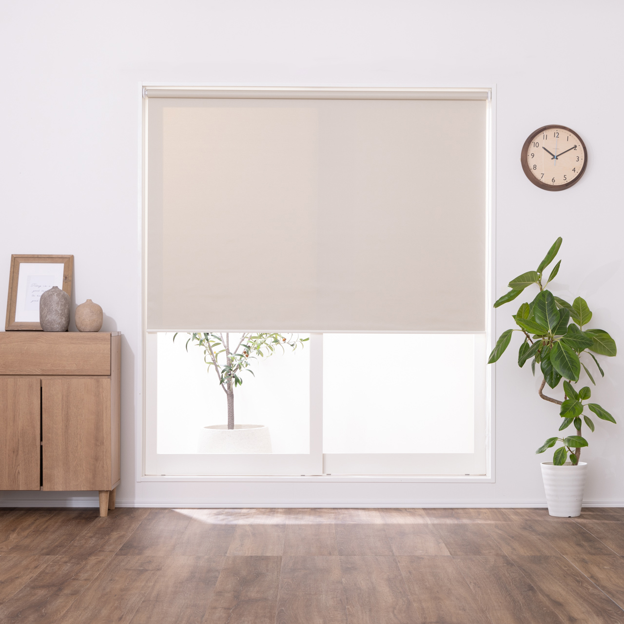 ロールスクリーン