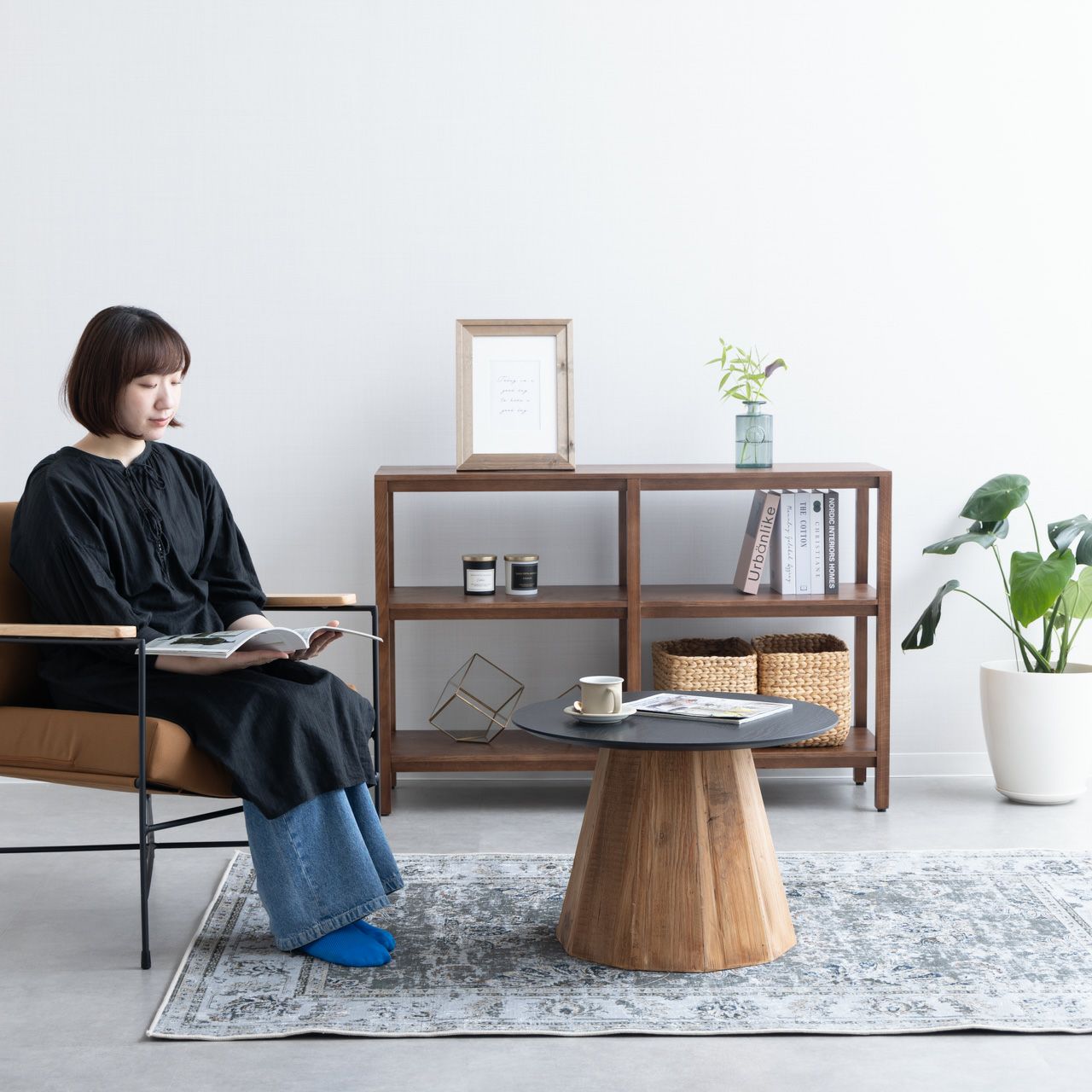 M's様専用 ヴィンテージ ハーフラウンド テーブル 剥離 - メルカリ