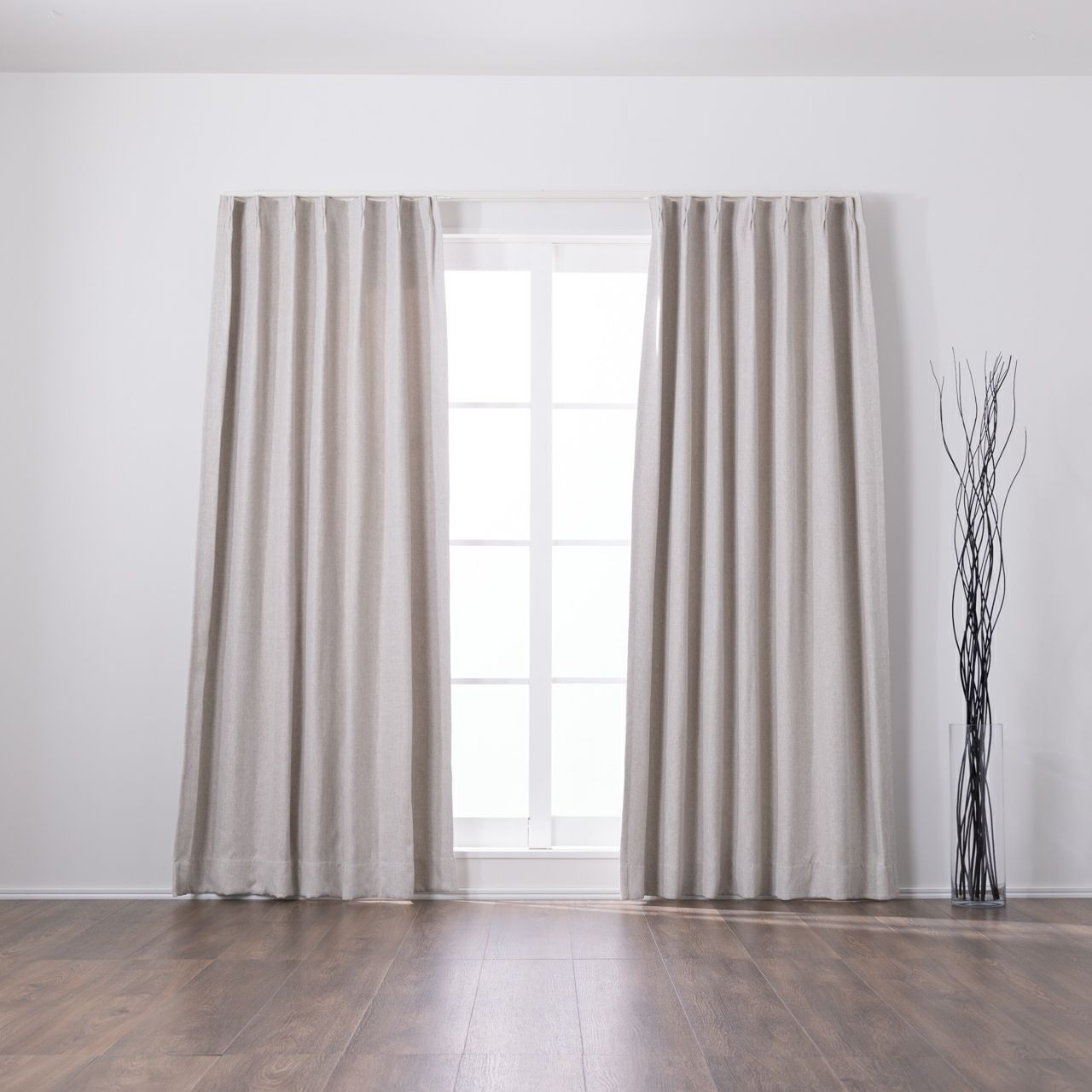 カーテンカラバリ